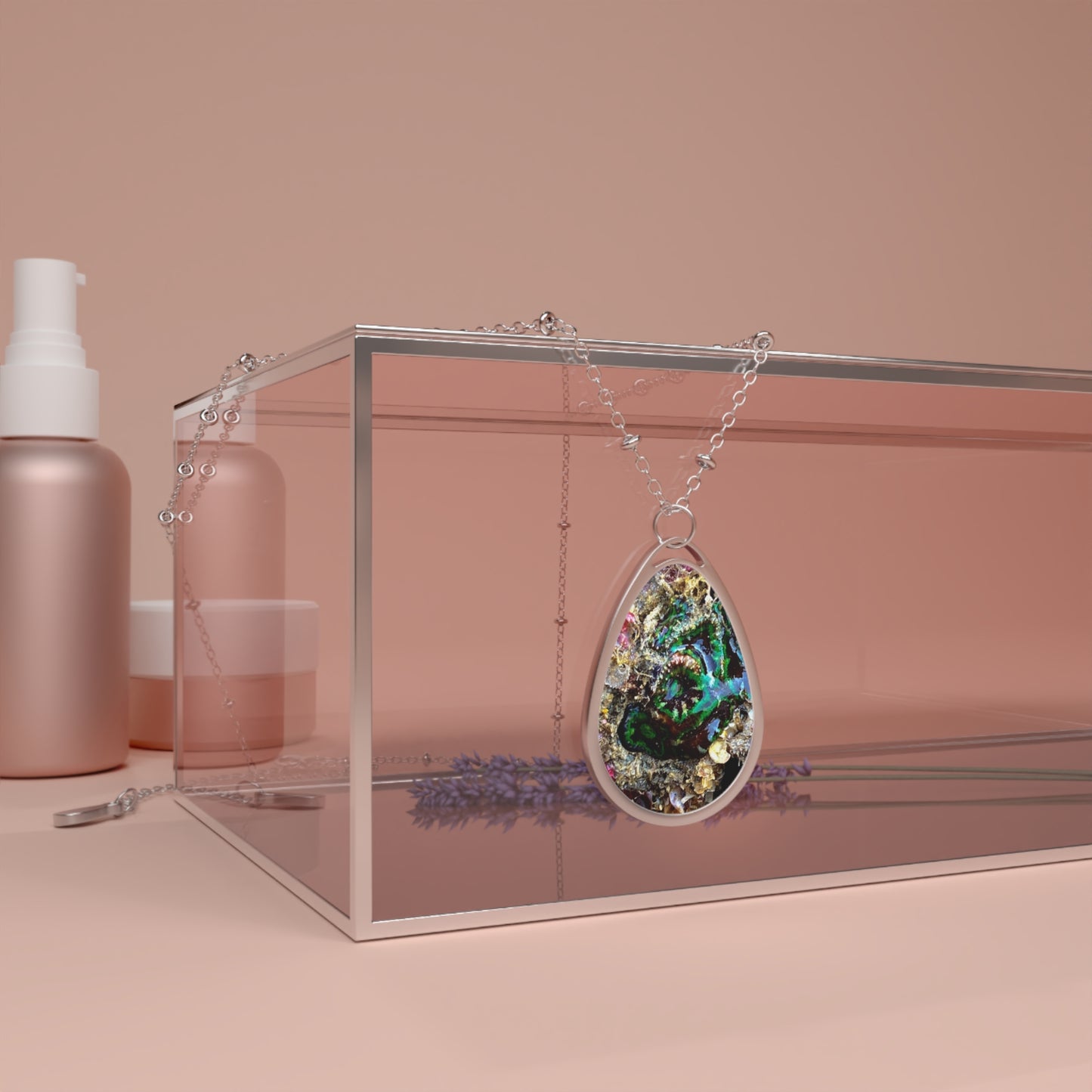 Reef range Oval Necklace