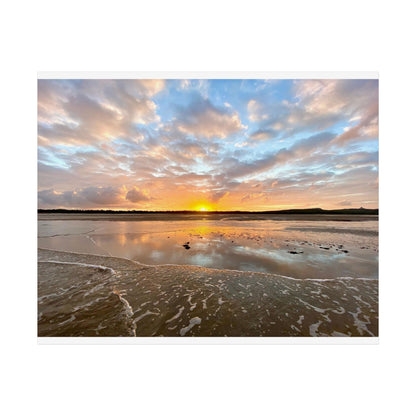 Serene Sunset Unframed Poster - Beach Vibes Wall Art for Nature Lovers